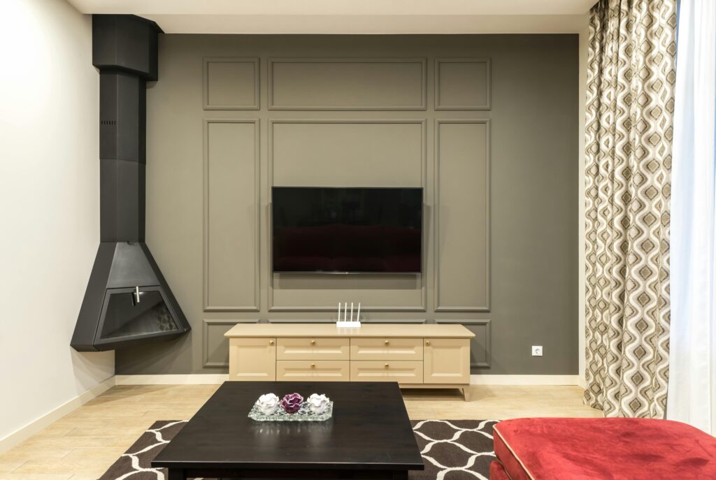 TV Mounting Services in Winter Park FL: Professional TV Installation and Entertainment Wall Design